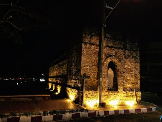 Mercato di Chang Puak